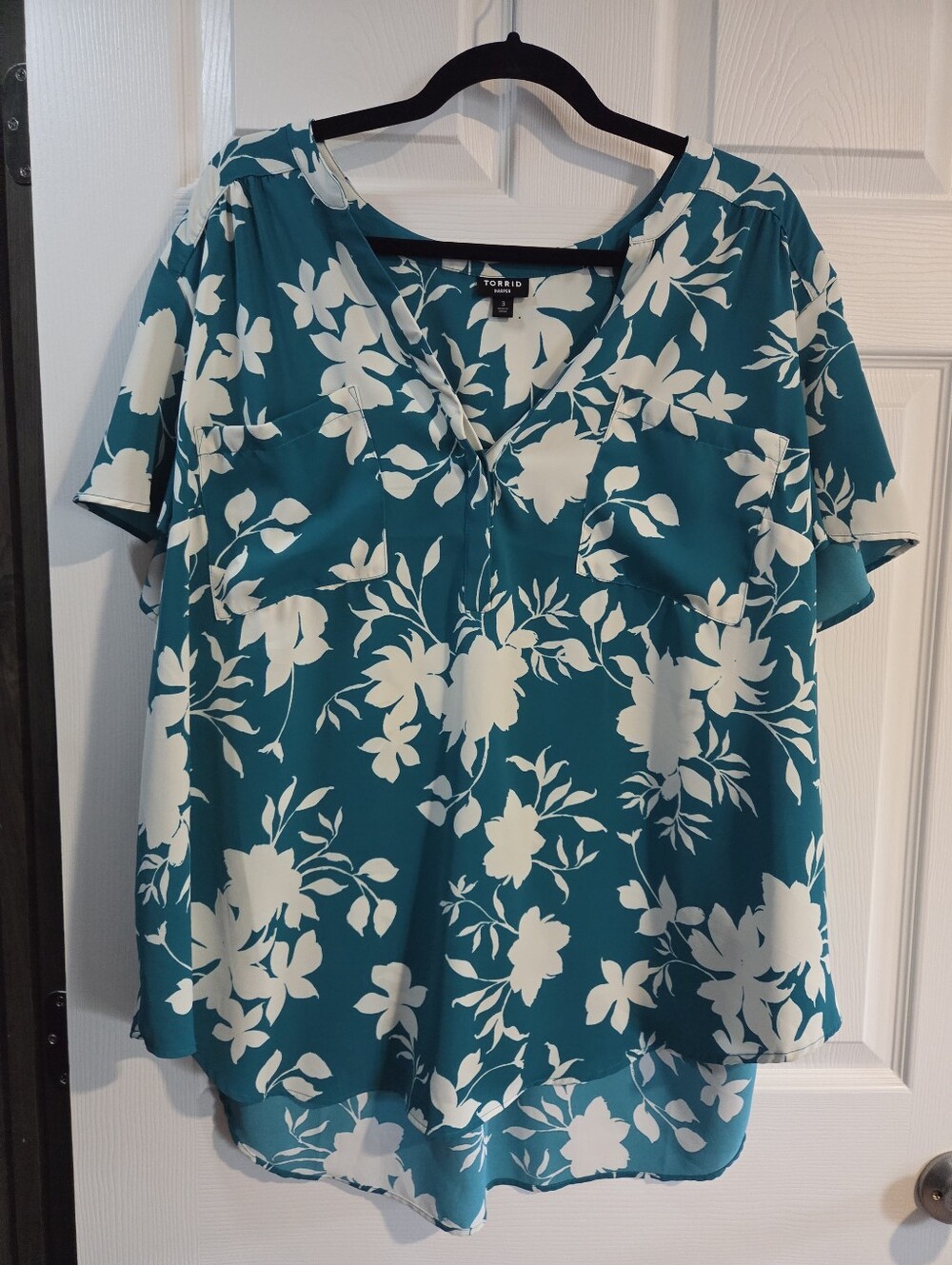 Torrid Harper Studio Flutter Short Sleeve Blouse
